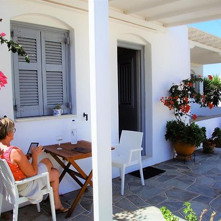 George'S Place Sifnos - Apartments Apollonía Exteriör bild